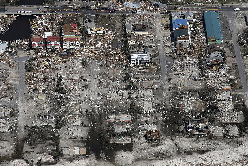 Rick Scott helping Florida hurricane victims