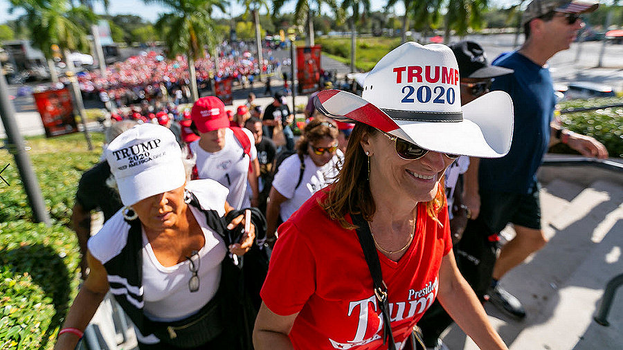 trump homecoming rally