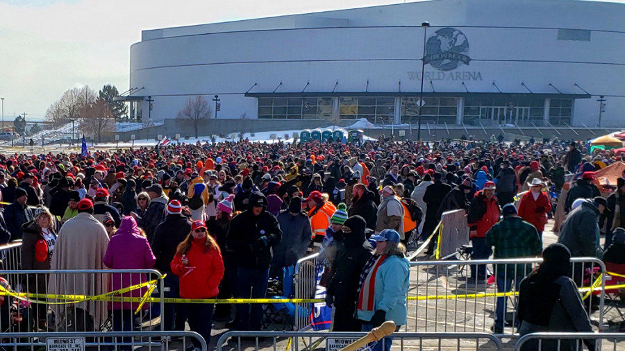 trump rally colorado springs crowd 02.20.20